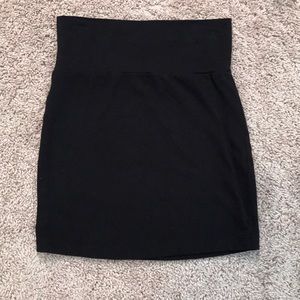 CHARLOTTE RUSSE Black Pencil Skirt